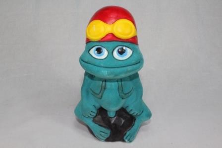 арт.73 Копилка "Крейзи фрог". 22х13см 73