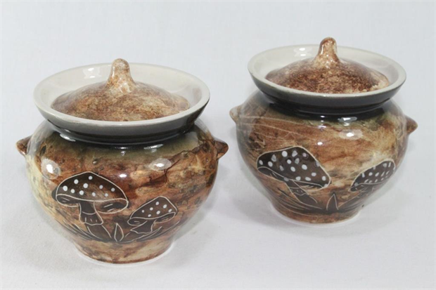 арт.ГО1023 8805 Горшок для запекания ИЗ 2 ШТ "Мухамор" (мрамор) 0,5л. ГО1023