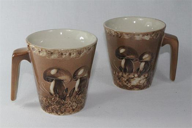 арт.7226 Чашка "Грибы" (конус) 0,35л. 7226