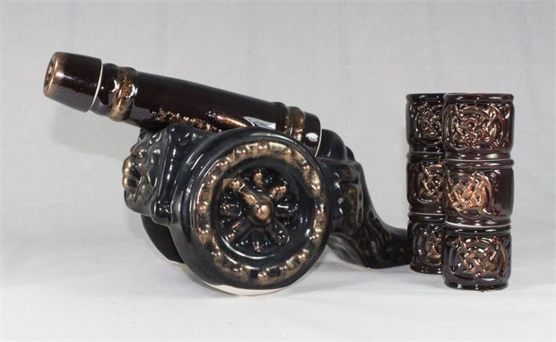 арт.15-1570 Водочно-коньячный набор"Пушка"(штоф + 6стопок) 15-1570